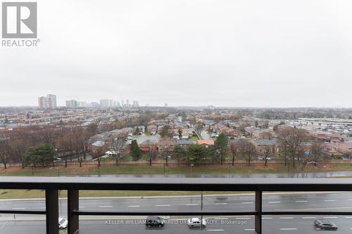 1206 - 1300 Mississauga Valley Boulevard, Mississauga, ON - Outdoor With View