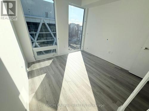 3607 - 238 Simcoe Street, Toronto, ON - Indoor Photo Showing Other Room