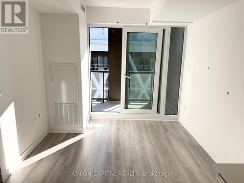 3607 - 238 Simcoe Street, Toronto, ON - Indoor Photo Showing Other Room