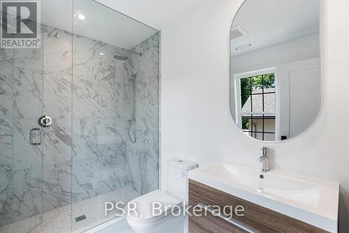 2084 Tolman Road, Mississauga, ON - Indoor Photo Showing Bathroom