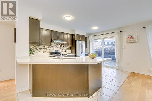 614 Cargill Path, Milton, ON - Indoor Photo Showing Kitchen