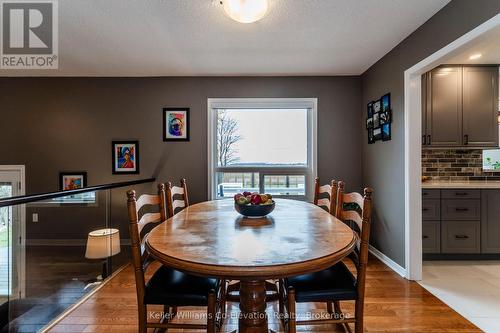 2145 Hughes Drive, Innisfil, ON - Indoor Photo Showing Dining Room