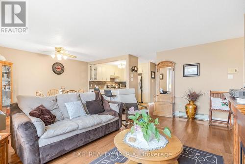 455 Spence Avenue, Hawkesbury, ON - Indoor Photo Showing Living Room