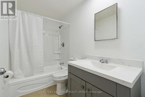 317 - 1441 Palmerston Drive, Ottawa, ON - Indoor Photo Showing Bathroom