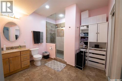 615 James Street S, Lumsden, SK - Indoor Photo Showing Bathroom