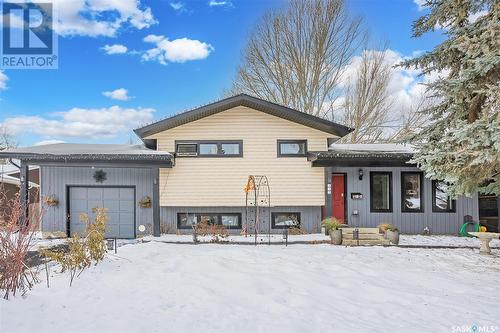 522 Candle Way, Saskatoon, SK - Outdoor