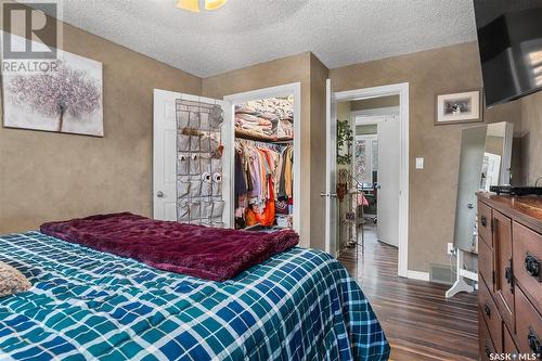 522 Candle Way, Saskatoon, SK - Indoor Photo Showing Bedroom