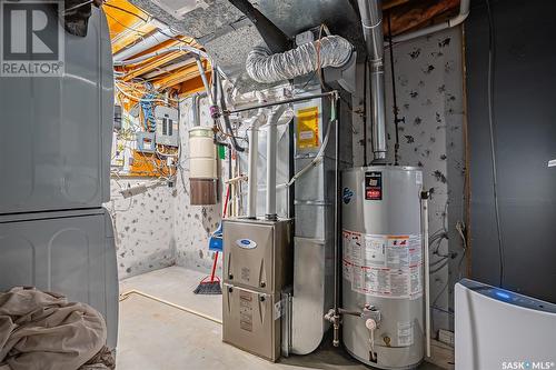 522 Candle Way, Saskatoon, SK - Indoor Photo Showing Basement