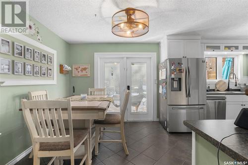 522 Candle Way, Saskatoon, SK - Indoor Photo Showing Dining Room