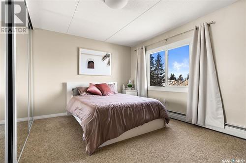 302 3520 Hillsdale Street, Regina, SK - Indoor Photo Showing Bedroom