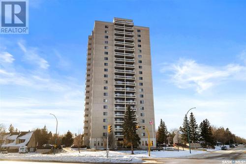 302 3520 Hillsdale Street, Regina, SK - Outdoor With Balcony With Facade