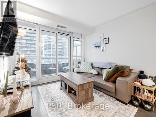 1014 - 35 Bastion Street, Toronto, ON - Indoor Photo Showing Living Room