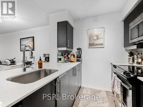 1014 - 35 Bastion Street, Toronto, ON - Indoor Photo Showing Kitchen