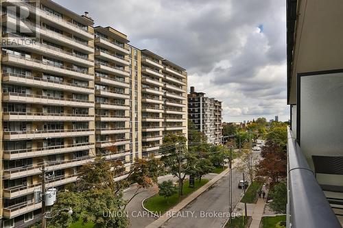 406 - 185 Roehampton Avenue, Toronto, ON - Outdoor With Balcony