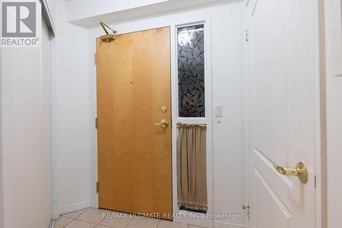 402 - 1387 Bayview Avenue, Toronto, ON - Indoor Photo Showing Other Room