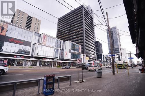 4850 Yonge Street, Toronto, ON 