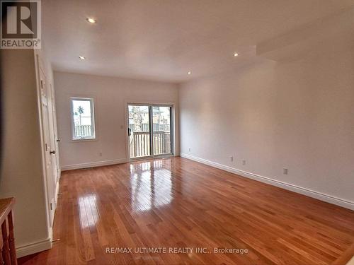 434A Midland Avenue, Toronto, ON - Indoor Photo Showing Other Room