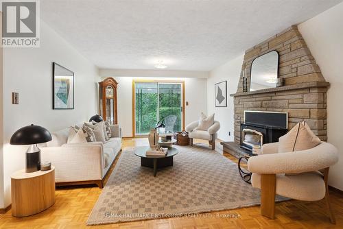 706 Tulip Court, Oshawa, ON - Indoor Photo Showing Living Room With Fireplace