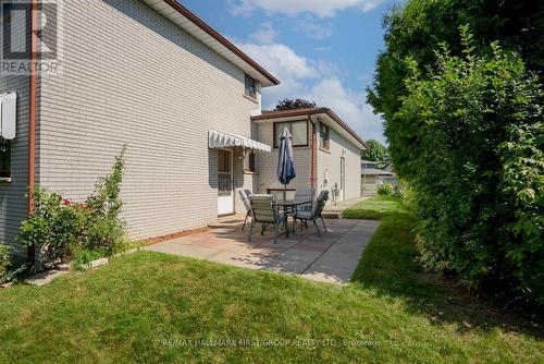 706 Tulip Court, Oshawa, ON - Outdoor With Exterior