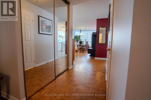 1112 - 12 Laurelcrest Street, Brampton, ON - Indoor Photo Showing Other Room