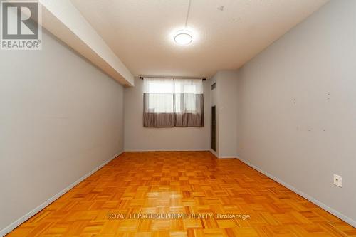 105 - 270 Scarlett Road, Toronto, ON - Indoor Photo Showing Other Room