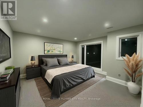 1264 St Marys Avenue, Mississauga, ON - Indoor Photo Showing Bedroom