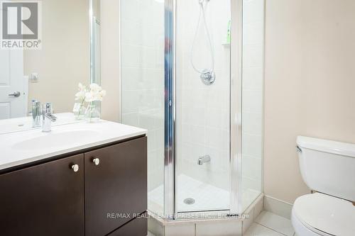 101 - 235 Sherway Gardens Road, Toronto, ON - Indoor Photo Showing Bathroom