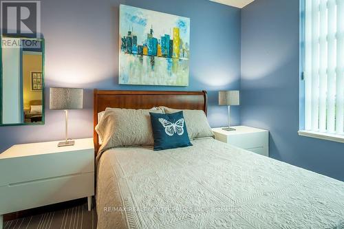 101 - 235 Sherway Gardens Road, Toronto, ON - Indoor Photo Showing Bedroom