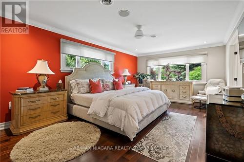 181 Lakeshore Road, St. Catharines, ON - Indoor Photo Showing Bedroom