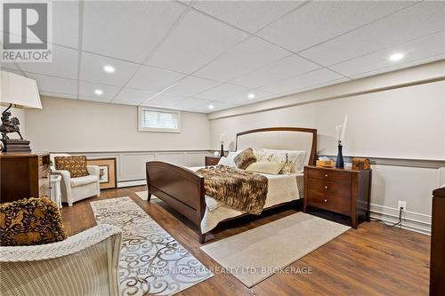 181 Lakeshore Road, St. Catharines, ON - Indoor Photo Showing Bedroom