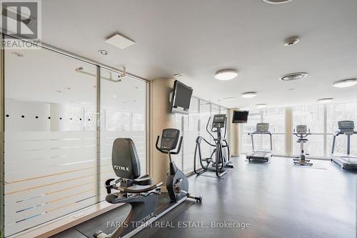 1702 - 225 Webb Drive, Mississauga, ON - Indoor Photo Showing Gym Room