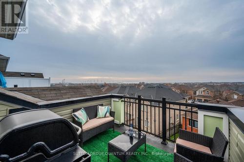 2 - 2614 Dashwood Drive, Oakville, ON - Outdoor With Balcony