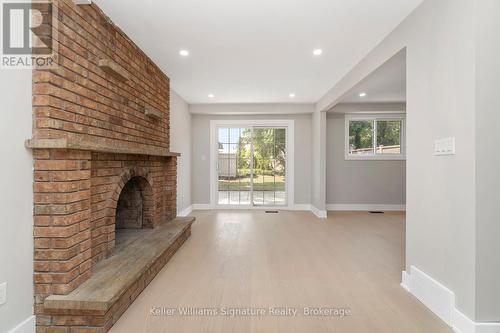 49 Spartan Avenue, Hamilton (Stoney Creek), ON - Indoor With Fireplace