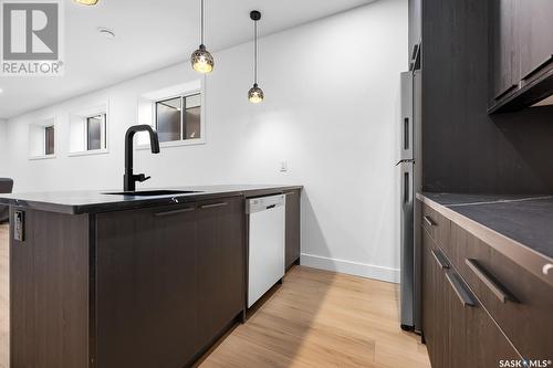 3061 Montague Street, Regina, SK - Indoor Photo Showing Kitchen