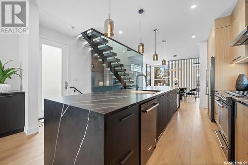 3061 Montague Street, Regina, SK - Indoor Photo Showing Kitchen With Upgraded Kitchen