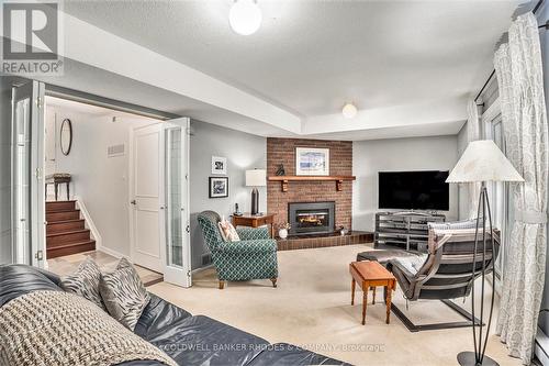 34 - 655 Richmond Road, Ottawa, ON - Indoor Photo Showing Other Room With Fireplace