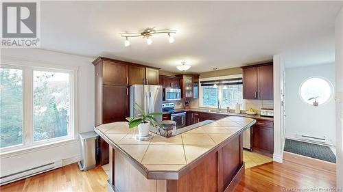 162 Osborne Avenue, Saint John, NB - Indoor Photo Showing Kitchen With Double Sink With Upgraded Kitchen