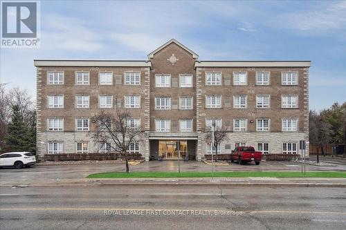 410 - 112 Simcoe Road, Bradford West Gwillimbury, ON - Outdoor With Facade