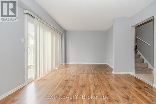 2 - 125 Sekura Crescent, Cambridge, ON - Indoor Photo Showing Other Room