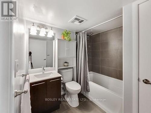 1402 - 96 St. Patrick Street, Toronto, ON - Indoor Photo Showing Bathroom