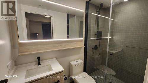 1217 - 425 Front Street E, Toronto, ON - Indoor Photo Showing Bathroom