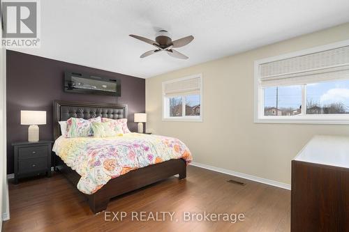 19 Peregrine Road, Barrie, ON - Indoor Photo Showing Bedroom