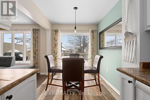 19 Peregrine Road, Barrie, ON - Indoor Photo Showing Dining Room