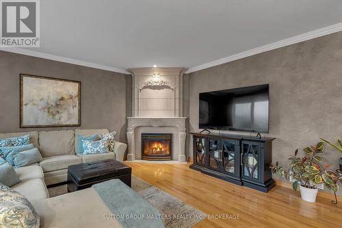 1040 Earnhart Street, Kingston (North Of Taylor-Kidd Blvd), ON - Indoor Photo Showing Living Room With Fireplace