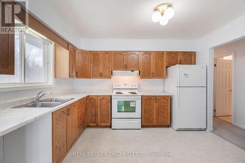 1327 Old Carriage Lane, North Dundas, ON - Indoor Photo Showing Kitchen With Double Sink