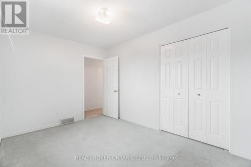 1327 Old Carriage Lane, North Dundas, ON - Indoor Photo Showing Other Room