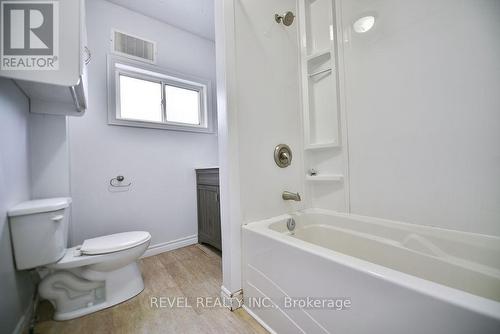 302 Patricia Boulevard, Timmins (Tne - Hill District), ON - Indoor Photo Showing Bathroom