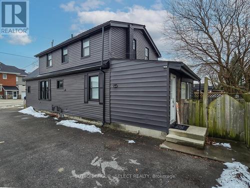 165 Madison Avenue, London, ON - Indoor Photo Showing Laundry Room