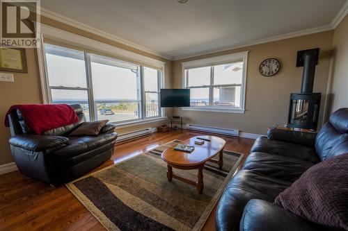 18 Waterside Place, Conception Bay South, NL - Indoor Photo Showing Living Room