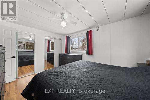 10542 Main Street, North Dundas, ON - Indoor Photo Showing Bedroom